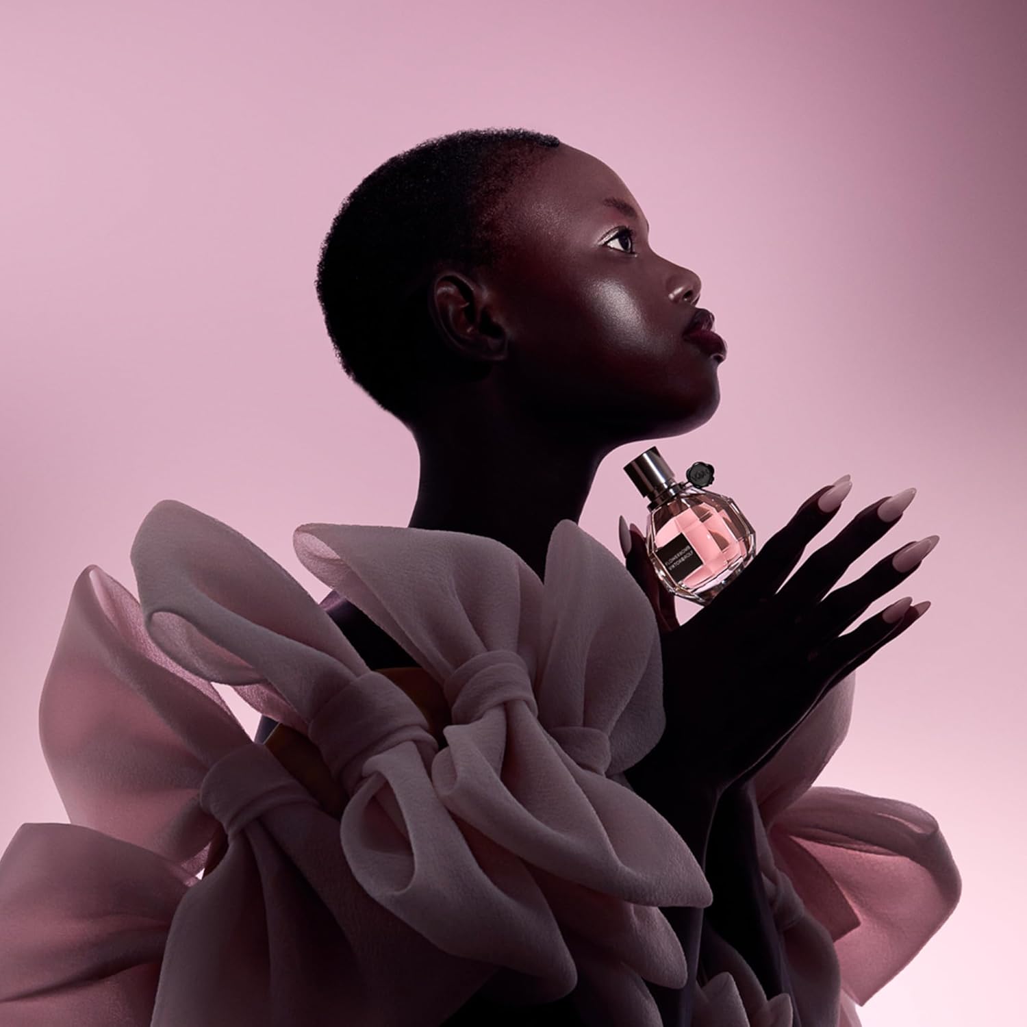 Viktor & Rolf Flowerbomb Eau de Parfum for Women, 50 ml